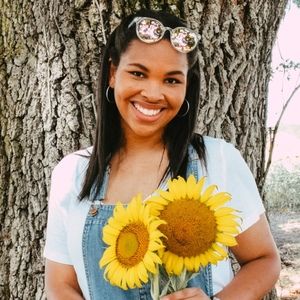 Meet your Posher, Claire